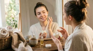 6 bí quyết giúp làn da mịn màng suốt mùa hanh khô