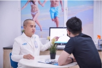 “Trên bảo dưới không nghe” không còn là chuyện riêng của tuổi trung niên