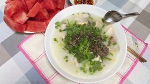 Thực đơn hàng ngày: Cháo sò điệp 